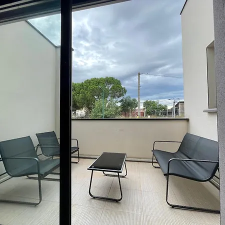 Apartment 2 Ch 5 Personnes Wifi Parking Calme